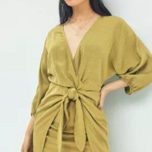 NWT Anthropologie Puff Sleeve Wrap Mini Dress Green Chartreuse Size 6